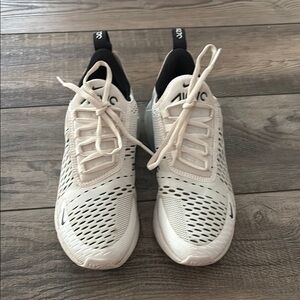 Nike Air 270